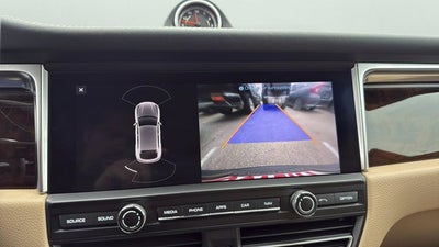 2020 Porsche Macan Base