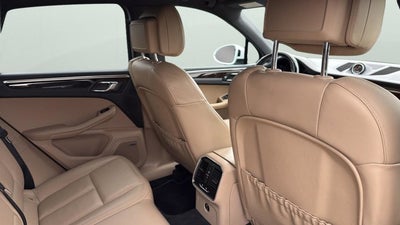 2020 Porsche Macan Base