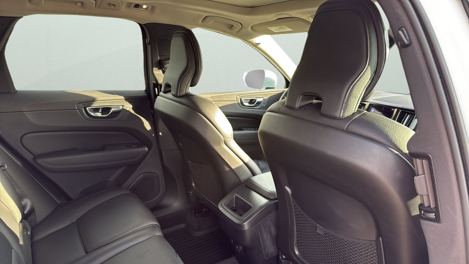 2021 Volvo XC60 T5 Momentum
