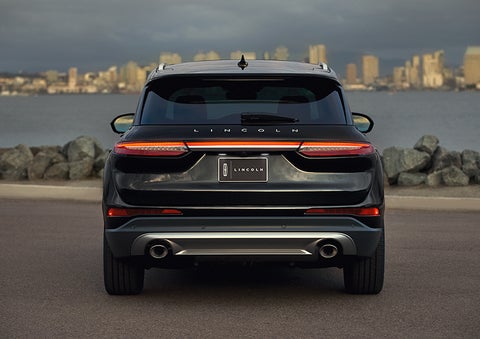 The rear lighting of the 2024 Lincoln Corsair® SUV spans the entire width of the vehicle. | Covert Lincoln Austin in Austin TX