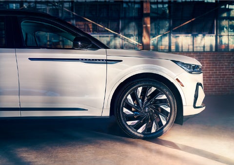 The wheels of the available Jet Appearance Package are highlighted. | Covert Lincoln Austin in Austin TX