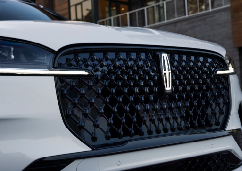 The front grille of a 2026 Lincoln Aviator® SUV is shown. | Covert Lincoln Austin in Austin TX