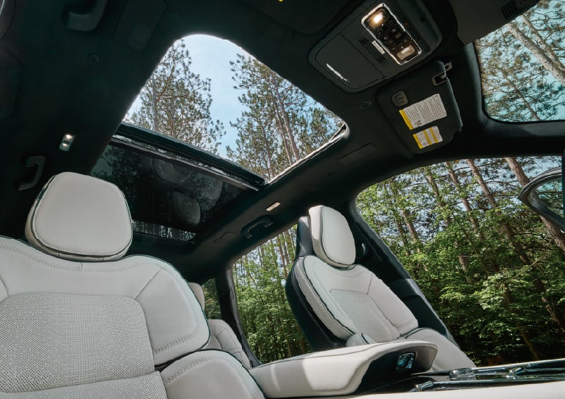 The front seats of a 2027 Lincoln Aviator® Black Label™ SUV | Covert Lincoln Austin in Austin TX