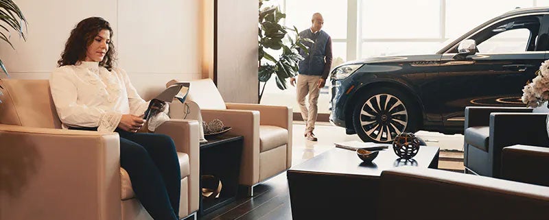 Lincoln dealership finance center